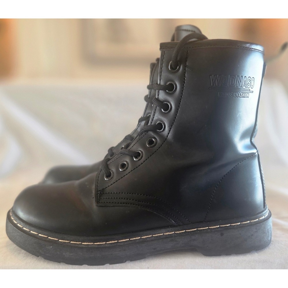 WADNASO Modern Fashion Black Faux Leather Combat Boots Women's Size 8.5